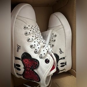 geox high top minnie mouse 10US size toddler girl